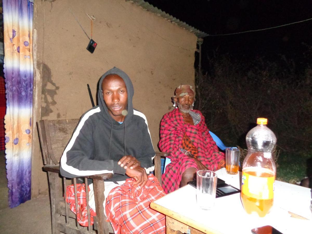 Maasai Homestay Camping Sekenani Ngoại thất bức ảnh