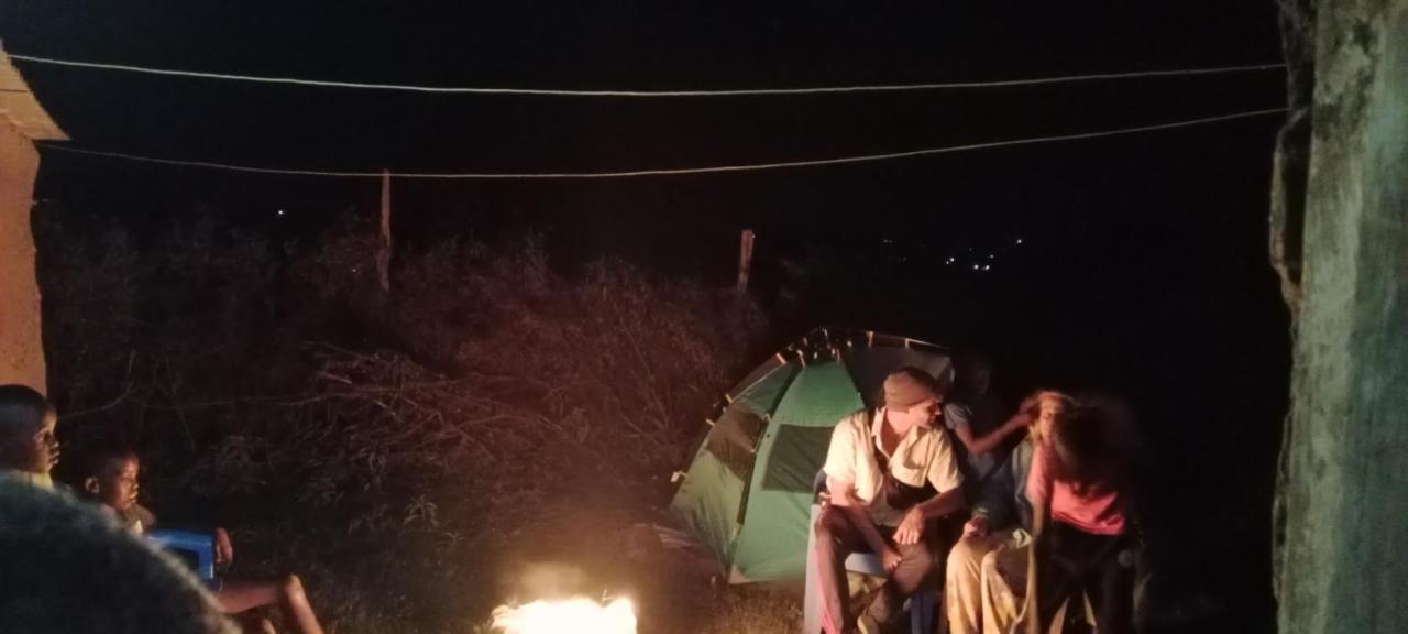 Maasai Homestay Camping Sekenani Ngoại thất bức ảnh