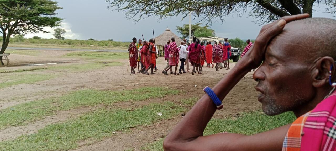 Maasai Homestay Camping Sekenani Ngoại thất bức ảnh