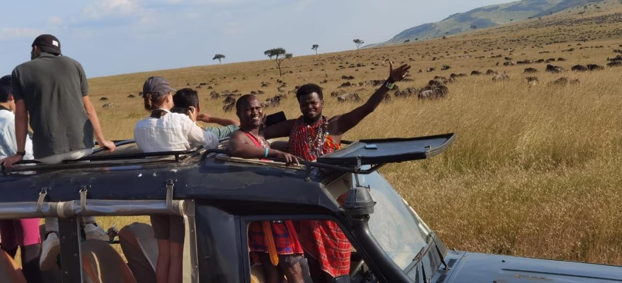 Maasai Homestay Camping Sekenani Ngoại thất bức ảnh